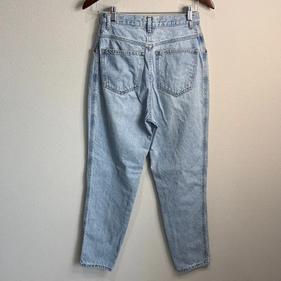 County Seat Light Wash Vintage 5 Pocket Mom Jeans 27x30" - Picture 3 of 5